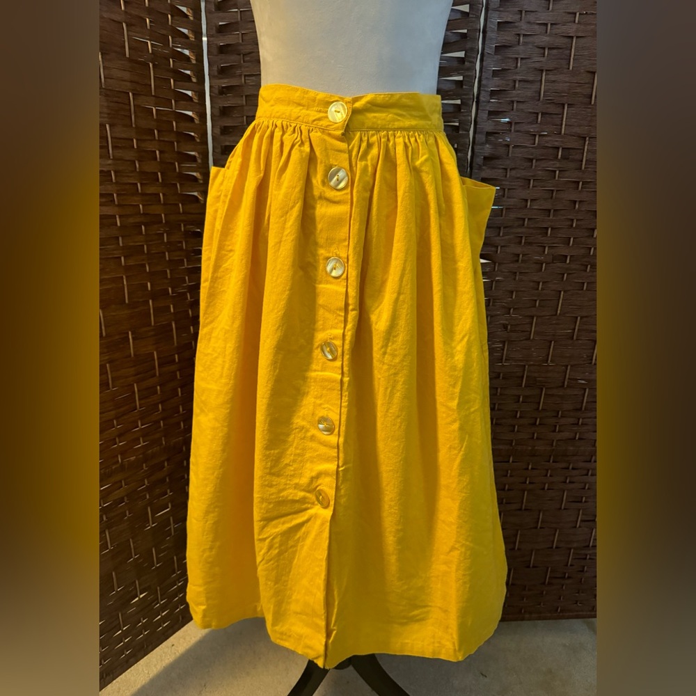 Ken Sington Square Vintage Y2K Yellow Skirt Large Side Pockets Button Up USA 28